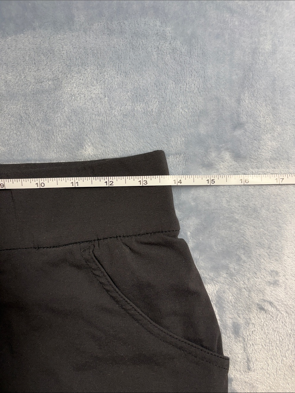 Columbia Black Athletic Skort with Side Drawstrings - Picture 7 of 9